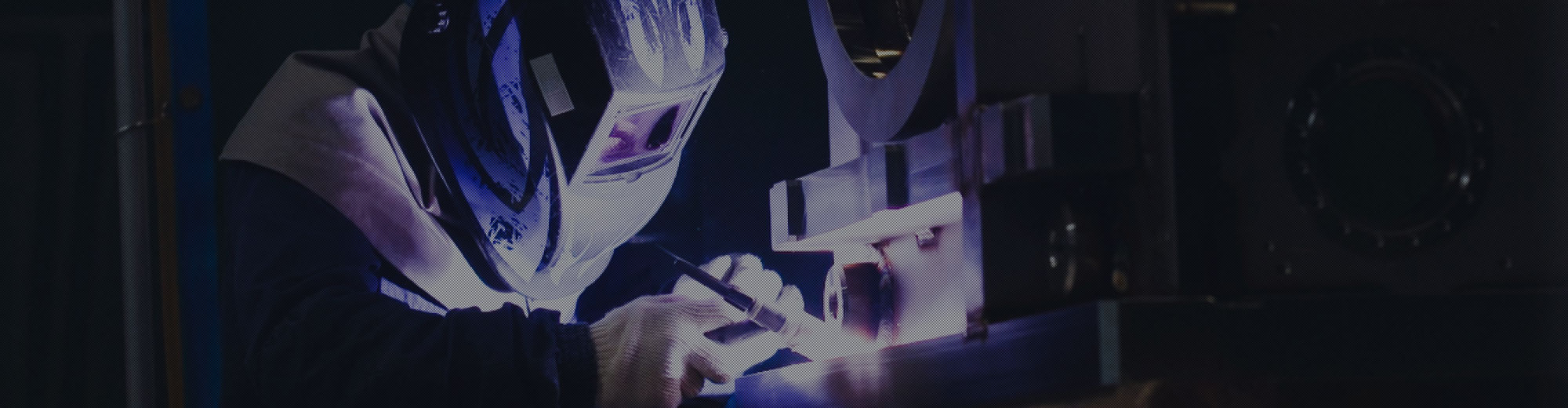 バトンを繋ぐ 設計･プレス･溶接･研磨まで一貫した生産ライン